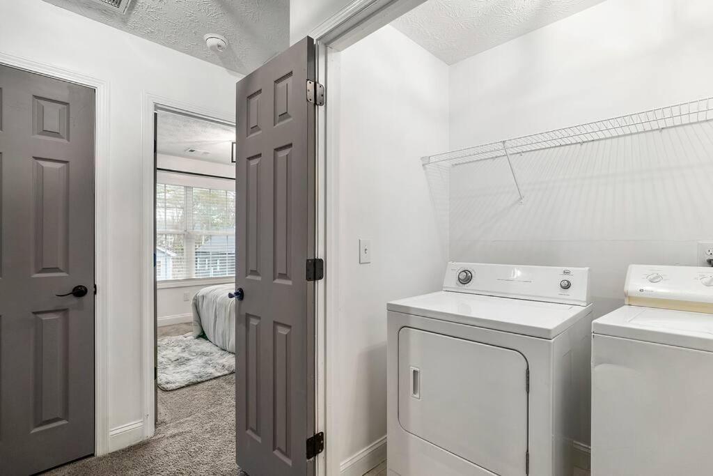 Modern 3Bd,2Ba Townhome Near Stadiums In Metro-Atl Atlanta Bagian luar foto
